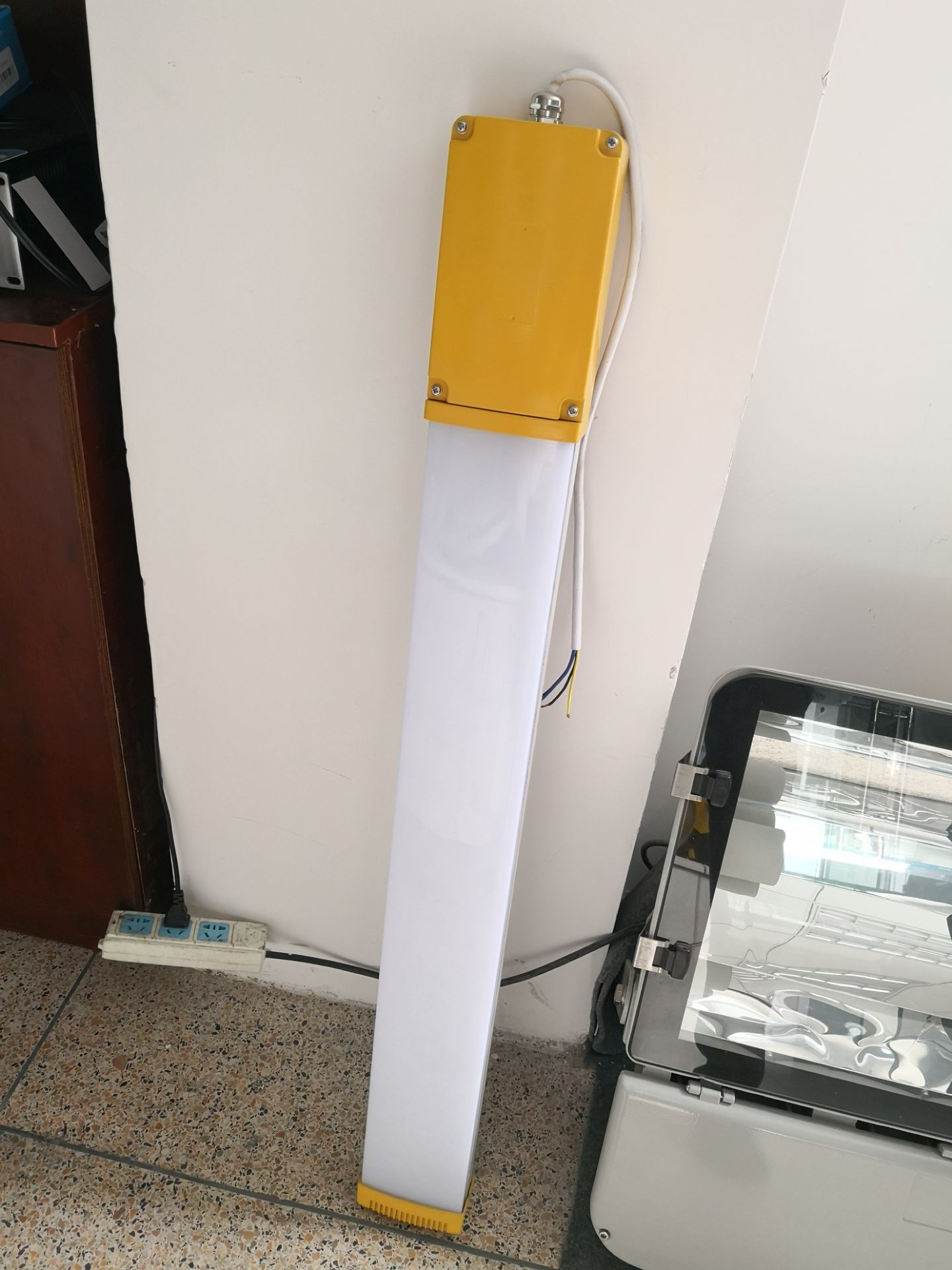 LEDɹ BYD702LED 60Wledr(ji) 
P(gun)I:2018-11-07